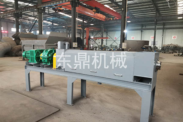 山東茶葉渣脫水機(jī)制作完成